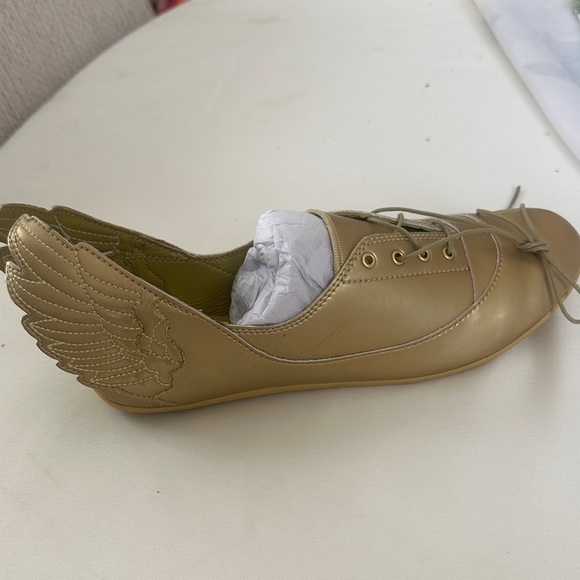 Jeremy Scott Shoes - JEREMY SCOTT - ADIDAS Collab Women’s Lace-Up Wing Detail Flat - Tan